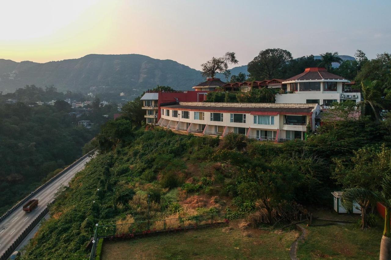 The Dukes Retreat Khandala Lonavala Eksteriør billede