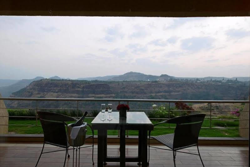The Dukes Retreat Khandala Lonavala Eksteriør billede