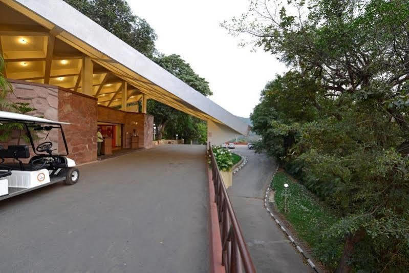 The Dukes Retreat Khandala Lonavala Eksteriør billede